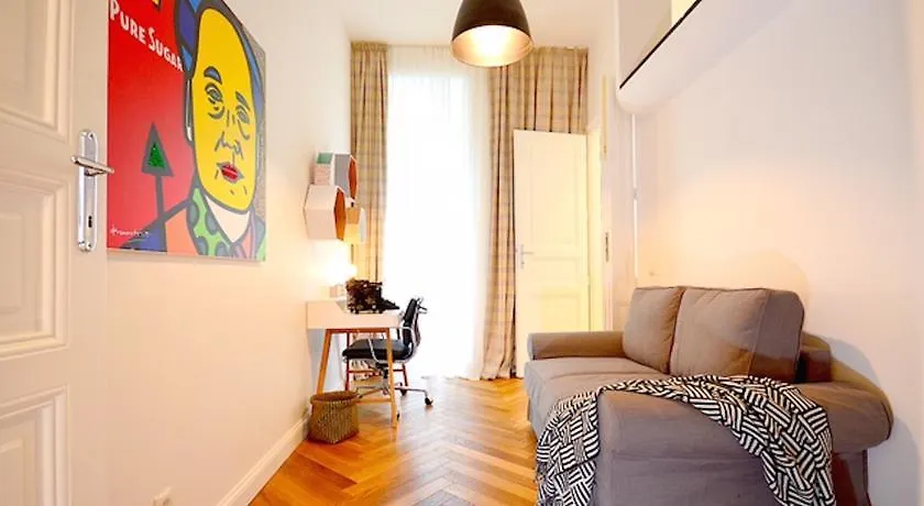 Vienna Prestige Boutique Apartments City Center