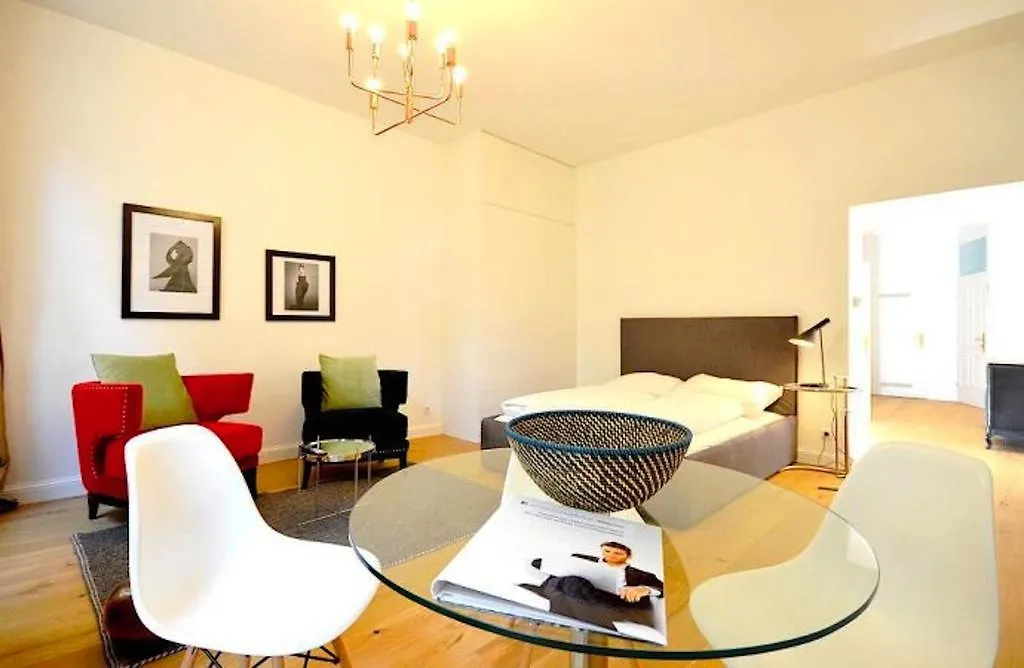 Vienna Prestige Boutique Apartments City Center